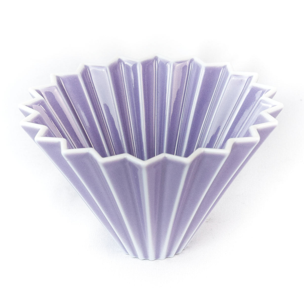 PURPLE ORIGAMI COFFEE DRIPPER, MADE IN JAPAN WITH MINO PORCELAIN, IT LOOKS LIKE A FOLDED ORIGAMI JUST LIKE ITS NAME SUGGESTS. 