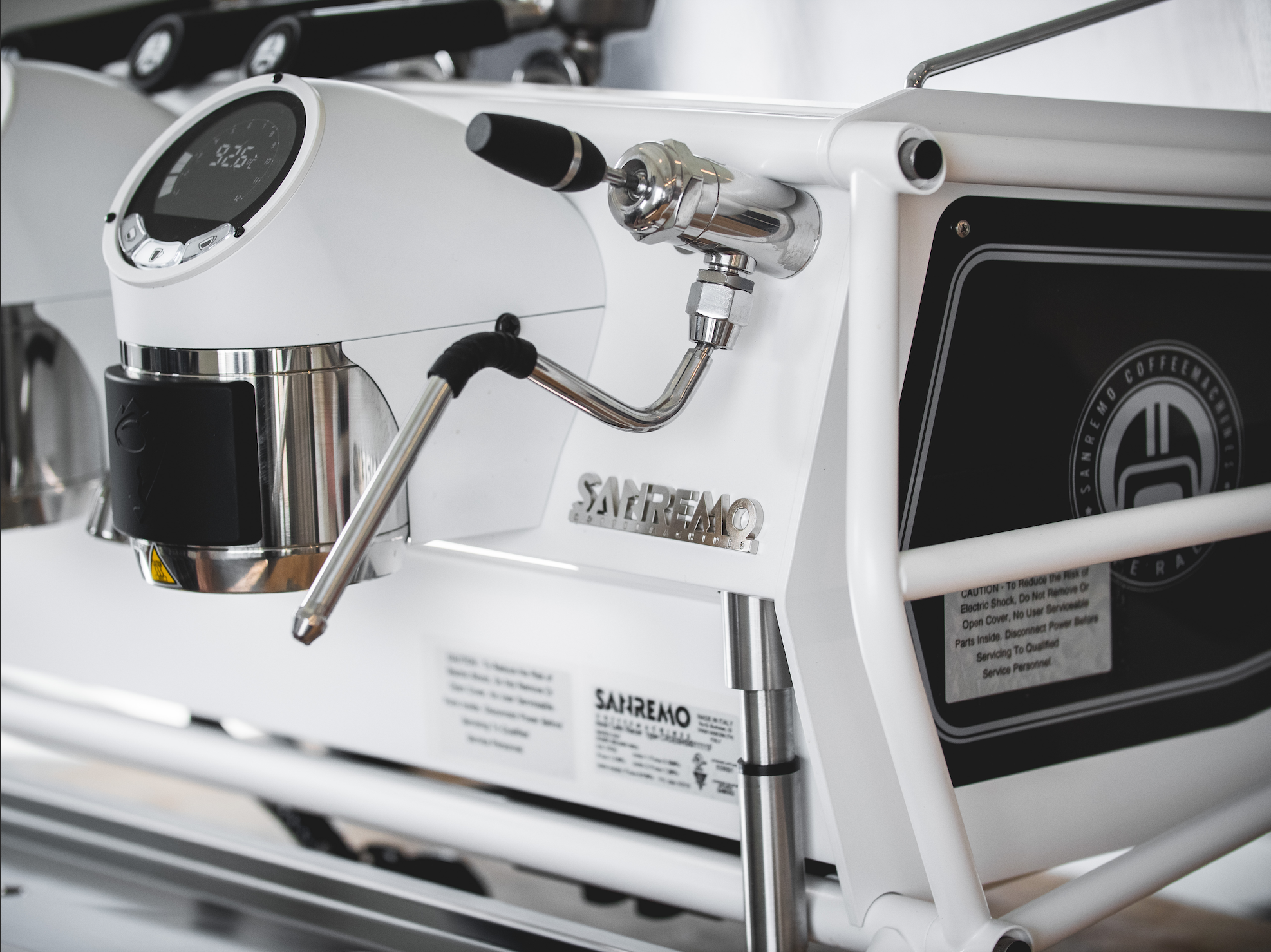 How to clean the steam wand on your espresso machine